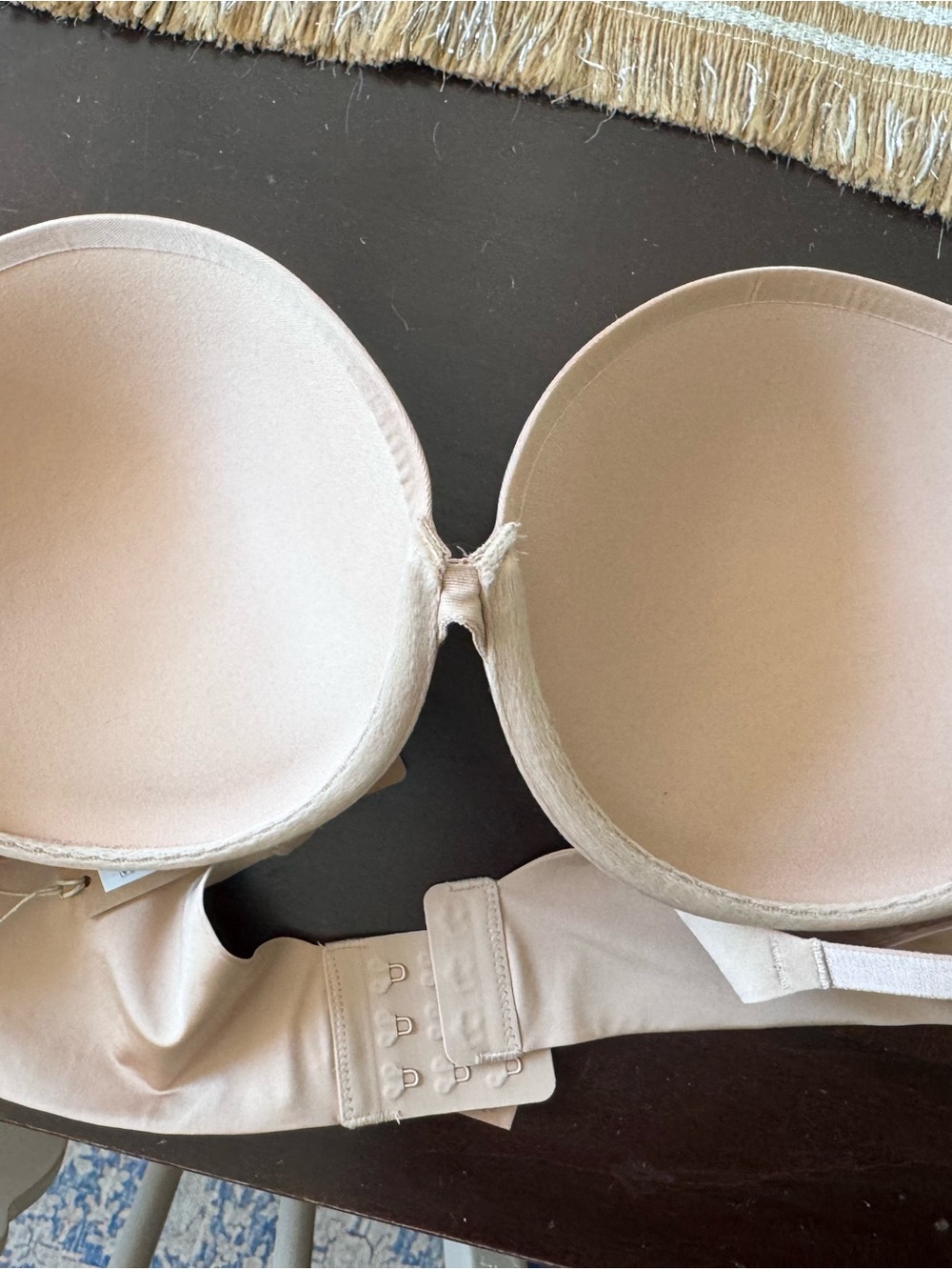 SKIMS Ultimate Teardrop Push-up Bra - Picture 4 of 5